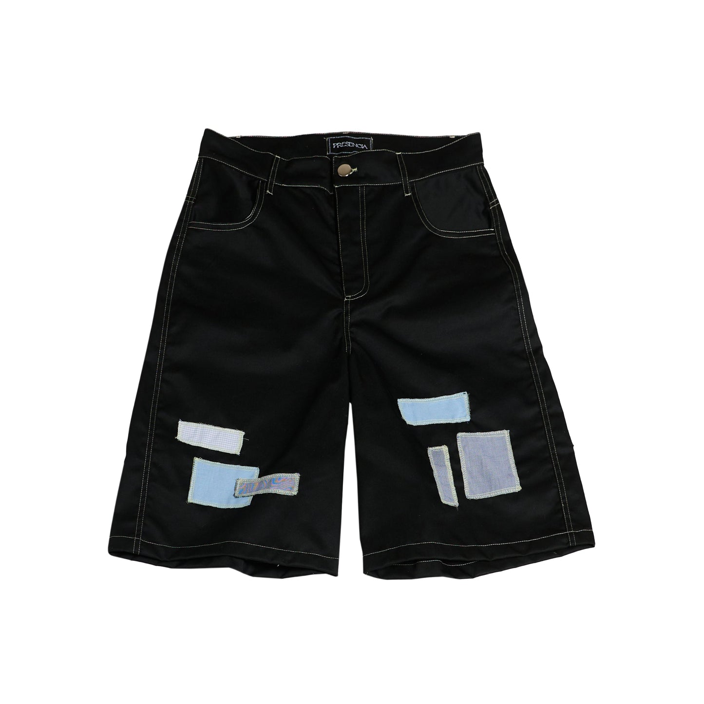 SHORTS LAAARGOS CON PARCHES / negro