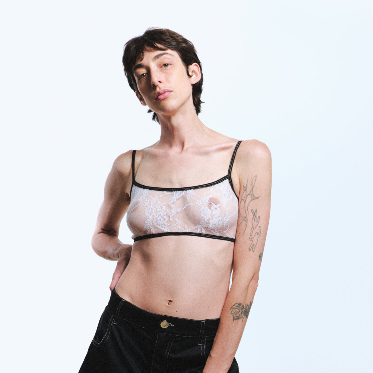 BRALETTE RESTOS ENCAJE / blanco con bies negro